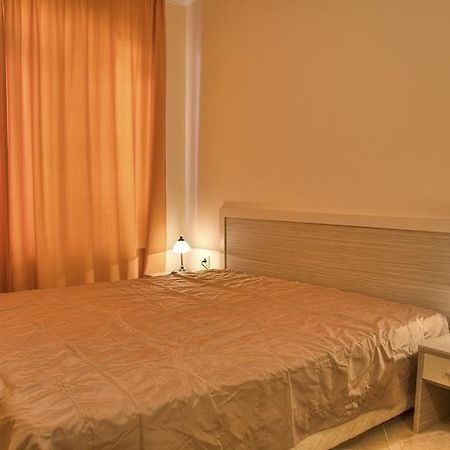 Royal Sun Private Apartments Сонячний Берег Екстер'єр фото